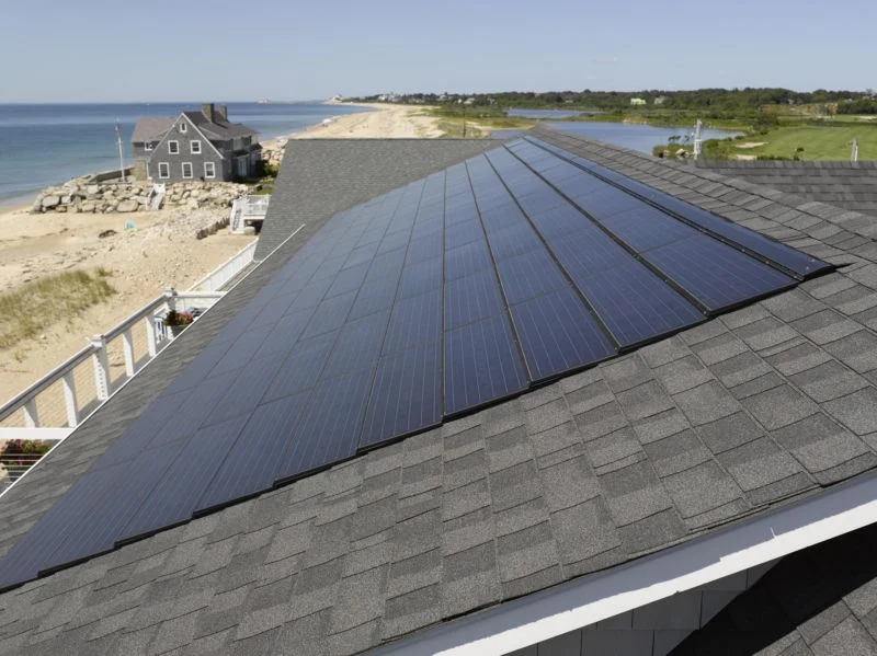 Five solar roof shingles that aren’t from Tesla