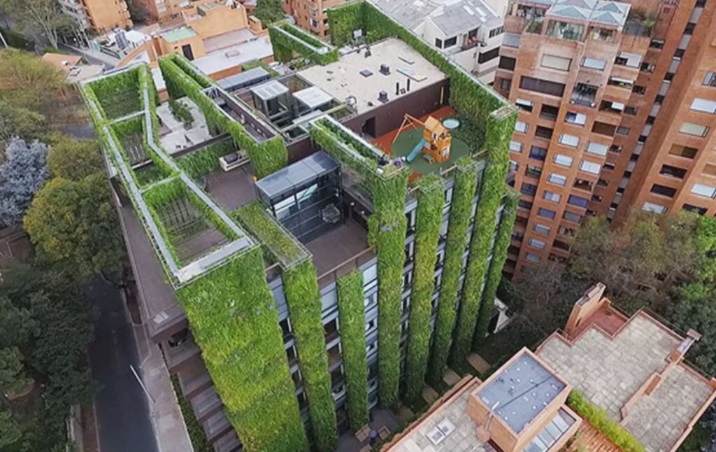World’s largest vertical garden hosts 115,000 plants to create “living building”
