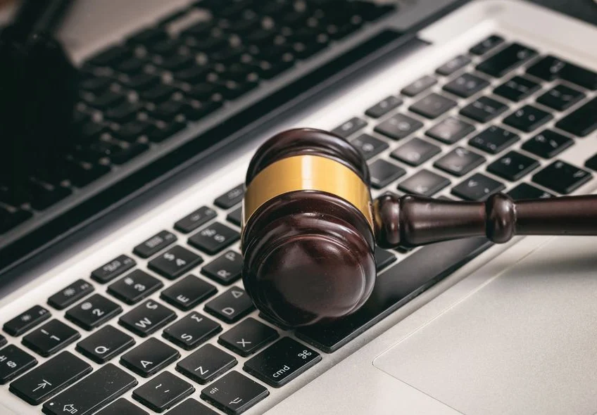 Legal aspects of STOs: An Interview with a Blockchain Lawyer