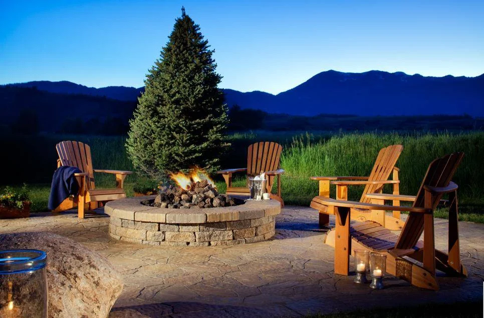 Backyard Fire Pit Ideas to Transform Your Outdoor Space